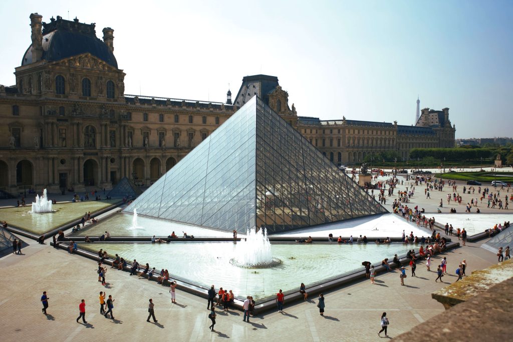 Museu do Louvre - Paris